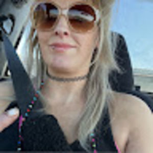 Meet your Posher, Charish